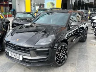 Porsche Macan 2024 Black Used for Sale
