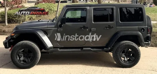 جيب رانجلر 2013 رمادي مستعملة للبيع - 7