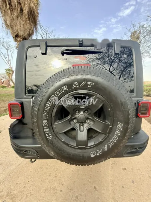 جيب رانجلر 2013 رمادي مستعملة للبيع - 9