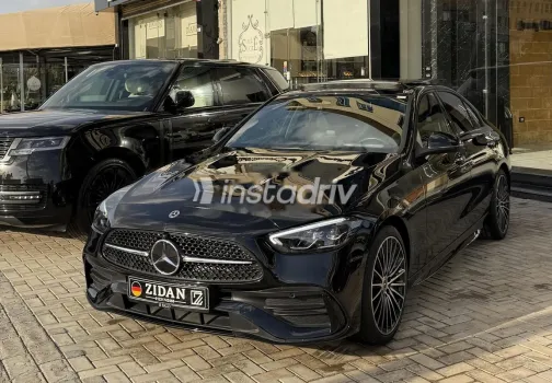 مرسيدس C 200 2024 أسود مستعملة للبيع - 8