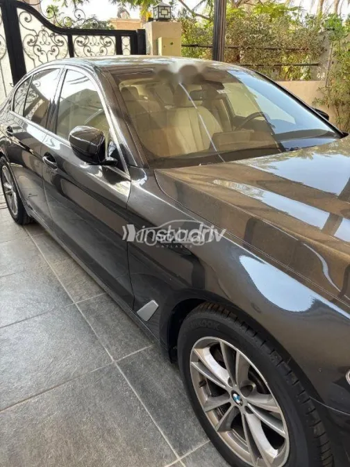 BMW 520 2019 Black Used for Sale - 3