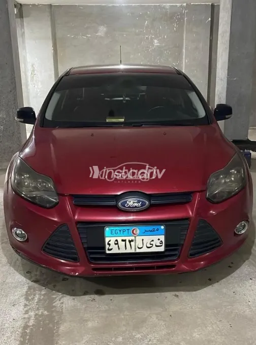 Ford Focus 2014 Red Used for Sale - 1
