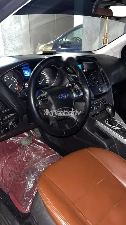 Ford Focus 2014 Red Used for Sale - 4