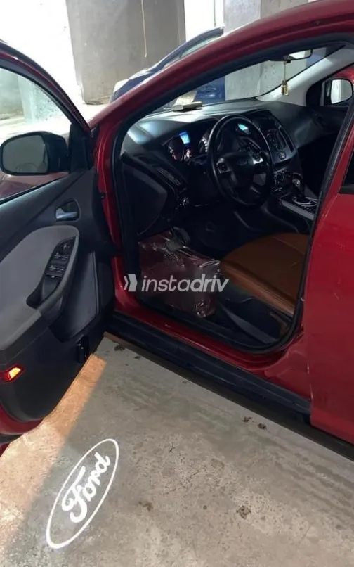 Ford Focus 2014 Red Used for Sale - 6