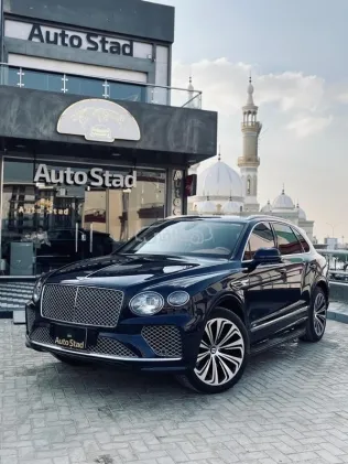 Bentley Bentayga 2022 Dark Blue Used for Sale