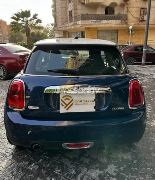 Mini Cooper 2017 Dark Blue Used for Sale - 1