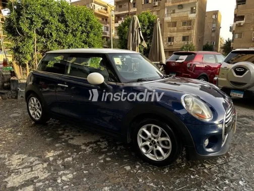 Mini Cooper 2017 Dark Blue Used for Sale - 7