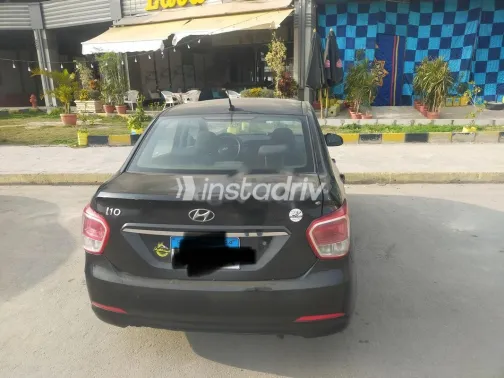 Hyundai Grand i10 2015 Black Used for Sale - 3