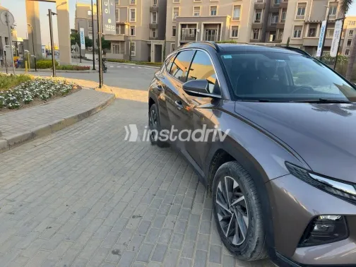 هيونداي توسان 2021 أبيض مستعملة للبيع - 5