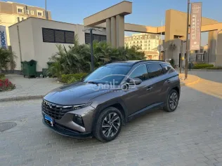 هيونداي توسان 2021 أبيض مستعملة للبيع