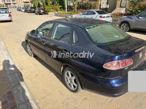 سيات كوردوبا 2009 أبيض مستعملة للبيع - 9