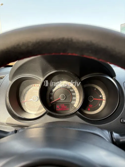 Kia Cerato 2013 White Used for Sale - 7