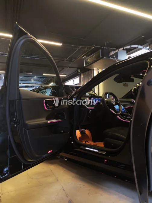 Mercedes C 200 2025 White Used for Sale - 1