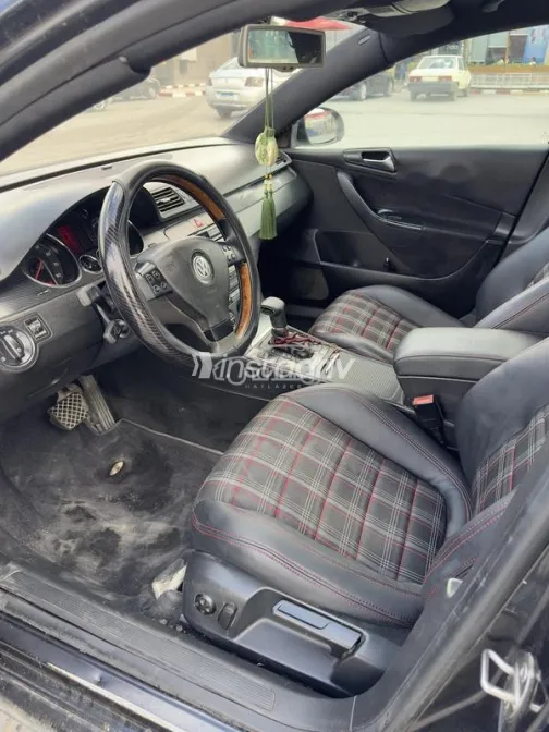 فولكس فاغن باسات 2006 أسود مستعملة للبيع - 7