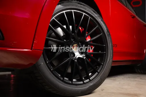 Porsche Cayenne 2022 White Used for Sale - 3