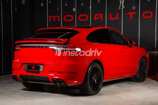 Porsche Cayenne 2022 White Used for Sale - 7