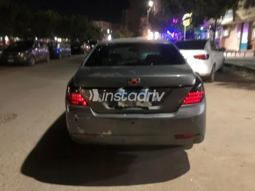 جيلي امجراند 7 2014 رمادي مستعملة للبيع - 3