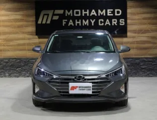 Hyundai Elantra 2025 Gray Used for Sale