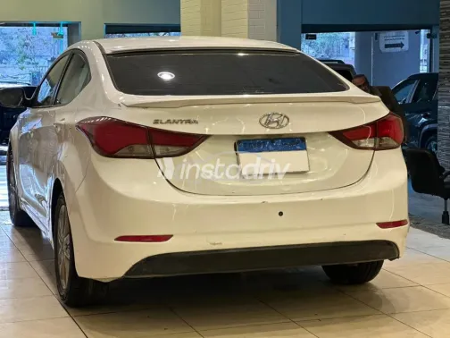 Hyundai Elantra 2016 White Used for Sale - 6