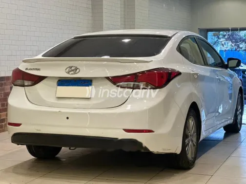 Hyundai Elantra 2016 White Used for Sale - 7