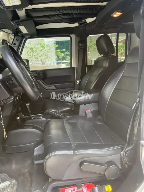 جيب رانجلر 2012 فضي مستعملة للبيع - 7