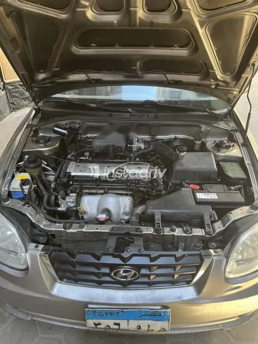 هيونداي فيرنا 2015 رمادي غامق مستعملة للبيع - 9