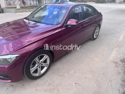 بي ام دبليو 3 Series 2017 أحمر مستعملة للبيع - 3
