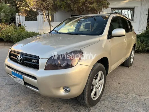 Toyota Rav 4 2006 Gold Used for Sale - 7
