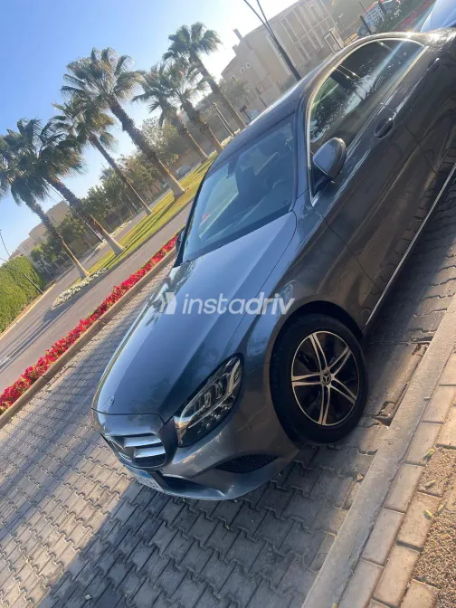 Mercedes C 180 2020 White Used for Sale - 2