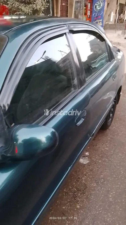 Daewoo Lanos 2 2001 White Used for Sale - 1