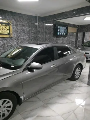 Hyundai Elantra CN7 2021 White Used for Sale