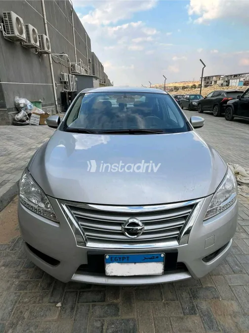 نيسان سنترا 2026 أبيض مستعملة للبيع - 4