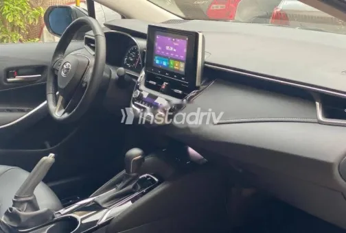 تويوتا كورولا 2025 أزرق غامق مستعملة للبيع - 9