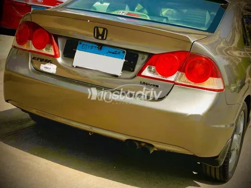 هوندا سيفك 2008 برونزي مستعملة للبيع - 8