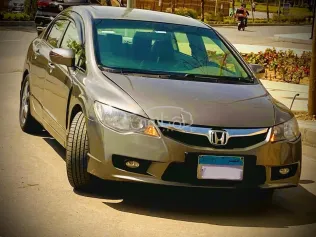 هوندا سيفك 2008 برونزي مستعملة للبيع