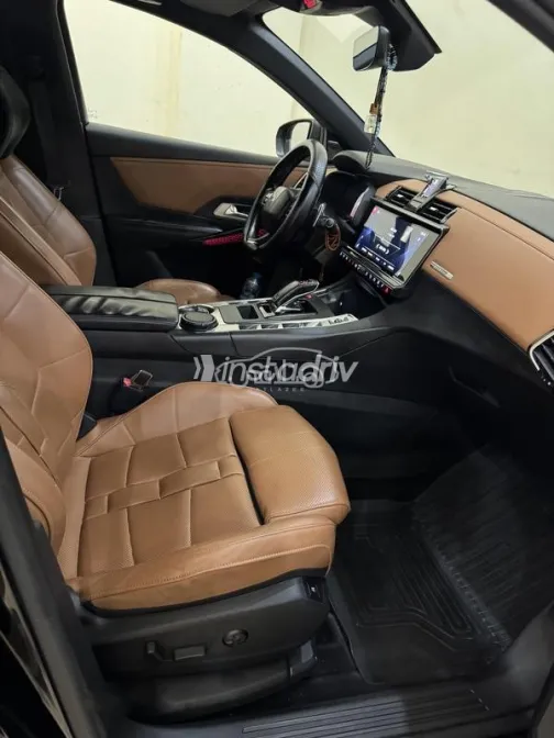 Ds DS7 2020 Black Used for Sale - 10