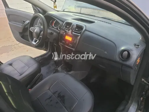 رينو لوجان 2019 أبيض مستعملة للبيع - 3