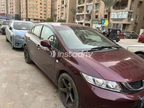 Honda Civic 2016 White Used for Sale - 4