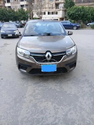 رينو لوجان 2019 أبيض مستعملة للبيع