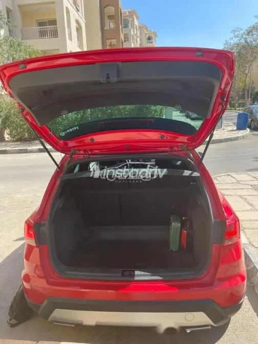 Seat Arona 2020 Red Used for Sale - 6