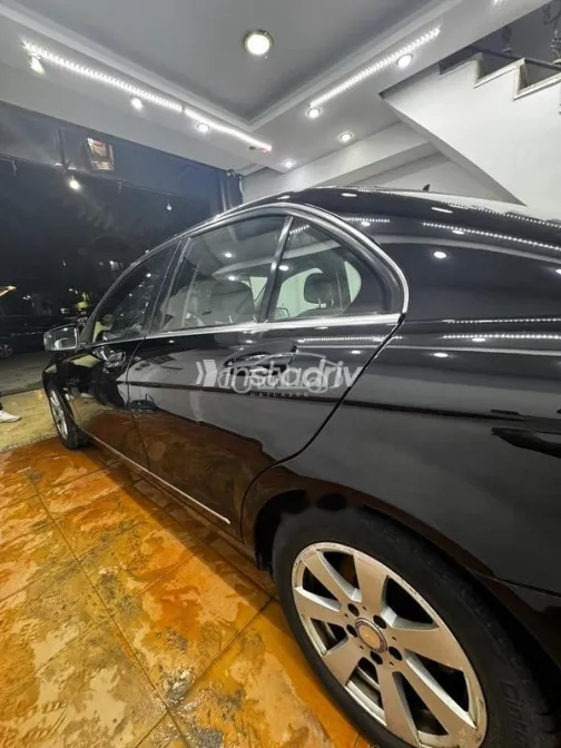 Mercedes C 180 2010 Black Used for Sale - 9