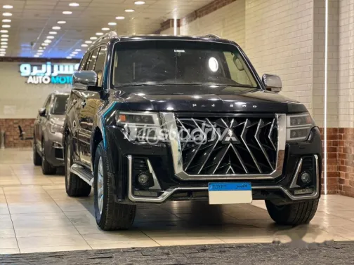 ميتسوبيشي باجيرو 2011 أسود مستعملة للبيع - 6