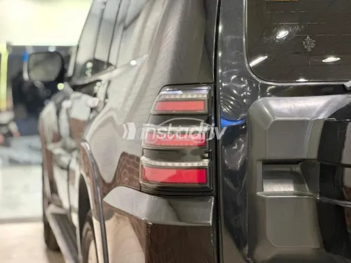 ميتسوبيشي باجيرو 2011 أسود مستعملة للبيع - 8