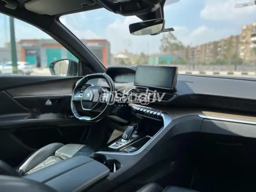 Peugeot 3008 2022 Silver Used for Sale - 6