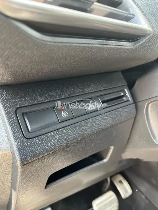 Peugeot 3008 2022 Silver Used for Sale - 9