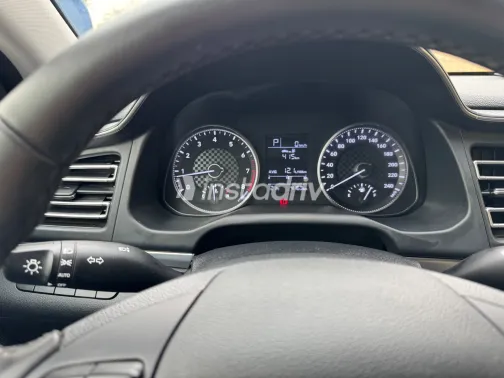 Hyundai Elantra AD 2026 White Used for Sale - 1