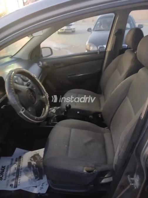 Chevrolet Aveo 2009 White Used for Sale - 2