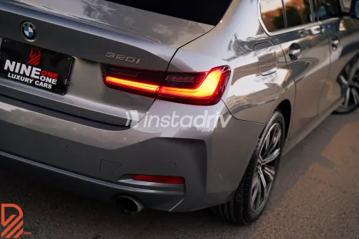 بي ام دبليو 320 2024 أبيض مستعملة للبيع - 2