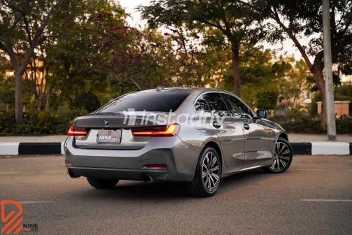 بي ام دبليو 320 2024 أبيض مستعملة للبيع - 4