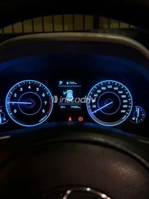 Hyundai Creta 2021 White Used for Sale - 1